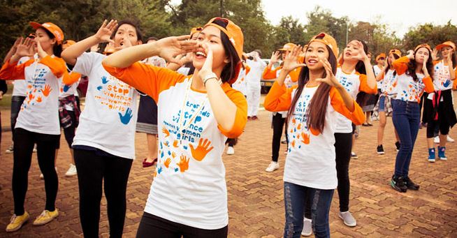 ONU Mujeres proclama el día 25 de cada mes como “Día Naranja”, un día para generar conciencia y prevenir la violencia contra mujeres y niñas