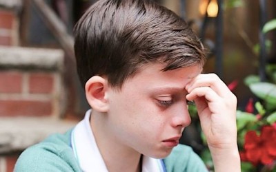 El día que Facebook silenció el sufrimiento de un niño ‘gay’ y Hillary Clinton salió en su defensa