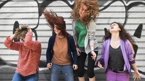 La sala Cuarta Pared y Lucía Miranda orquestan un productivo teatro foro sobre violencia sentimental